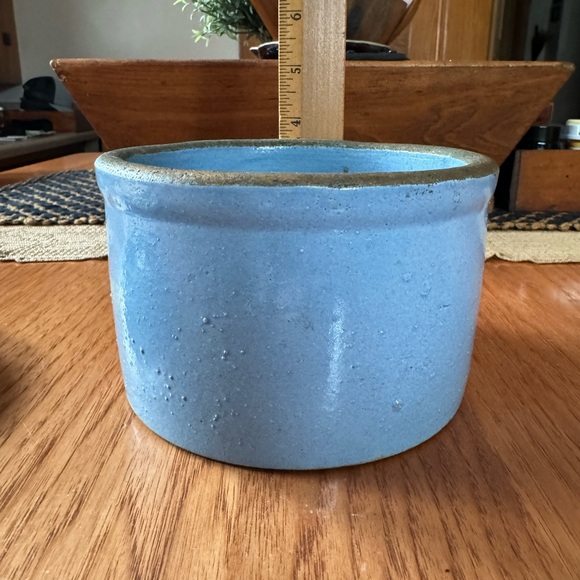 Antique blue stoneware crock with lid - Picture 8 of 8